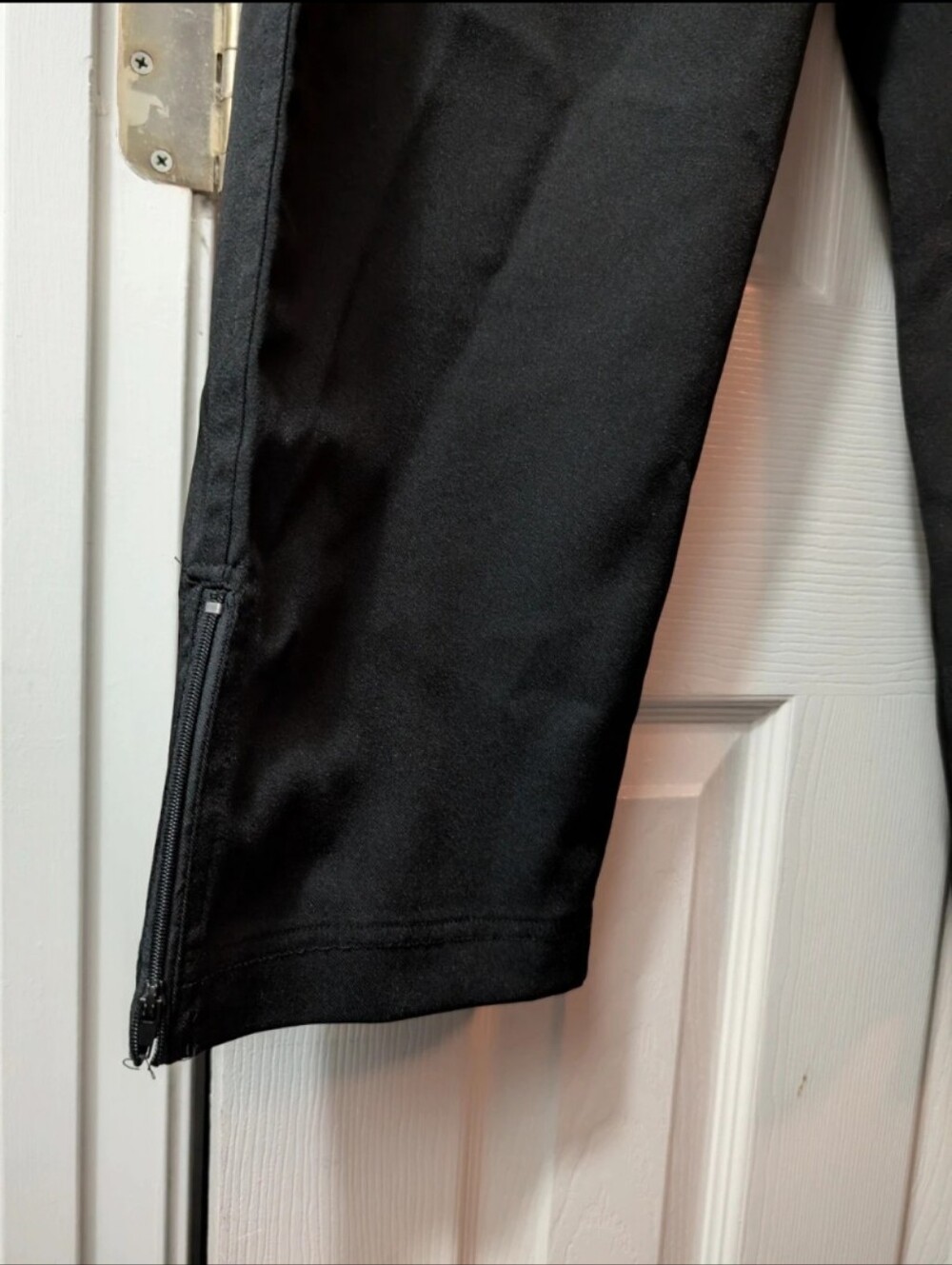 Selene Sport Black Straight Leg Career Pants Women's Size 10 - Picture 3 of 11